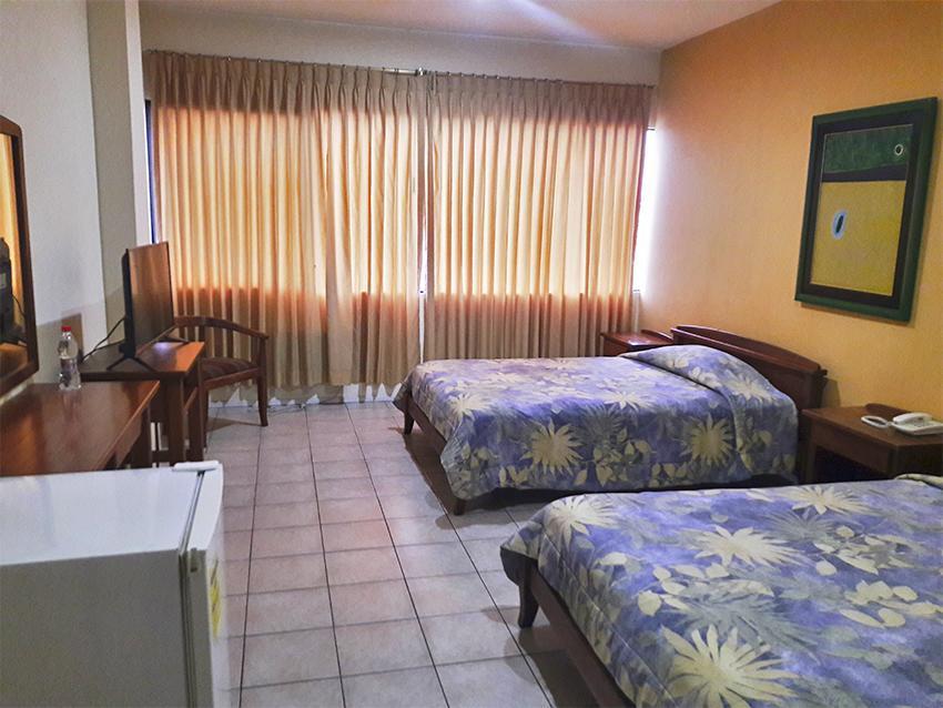 Hostal Solar Del Puerto 马查拉 外观 照片